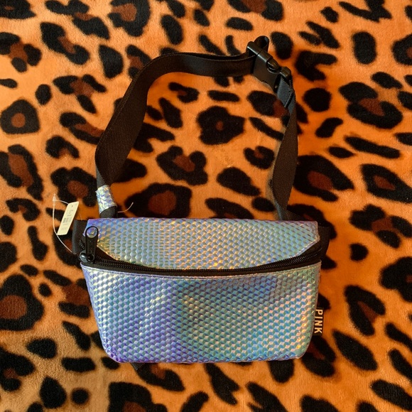 🔥SALE🔥VS PINK Iridescent Fanny Pack - Picture 6 of 6